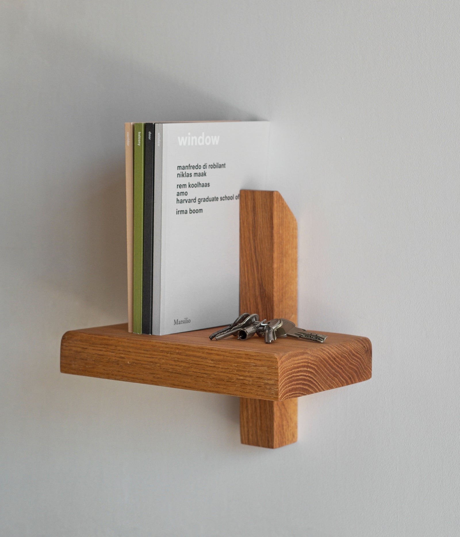 Shelf 01