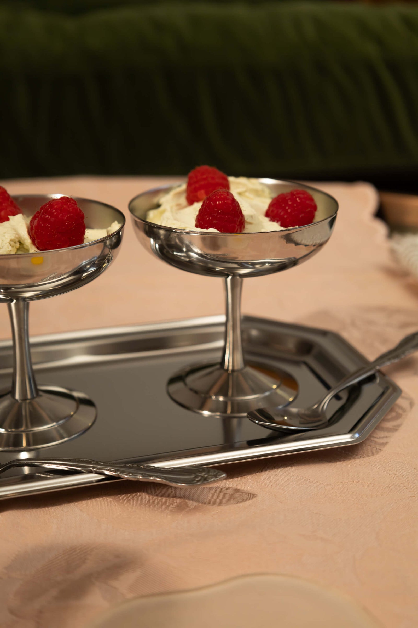 Italian Serving Set - 2 Coupes with Tray