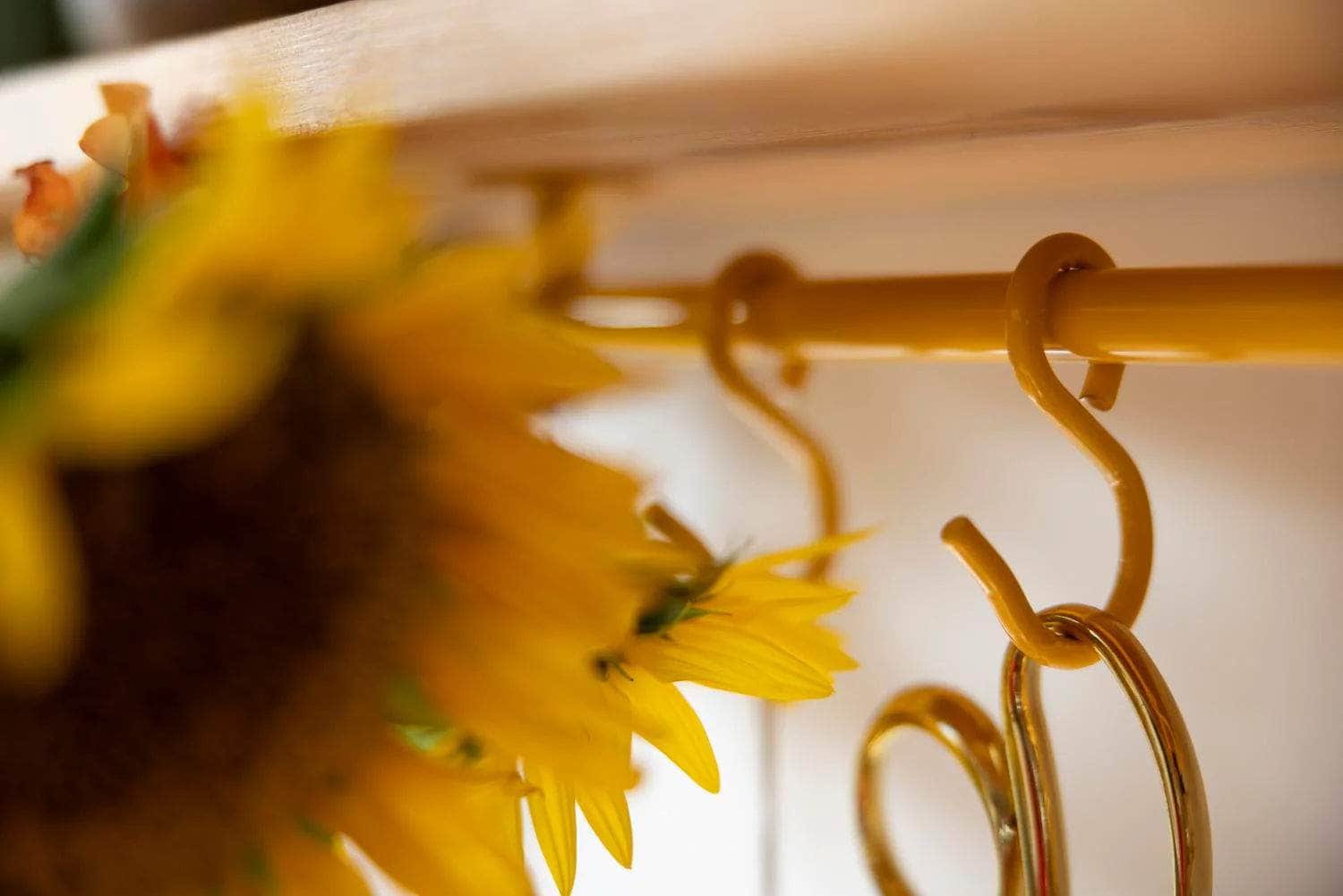 The 40cm Signal Yellow Hanging Rail