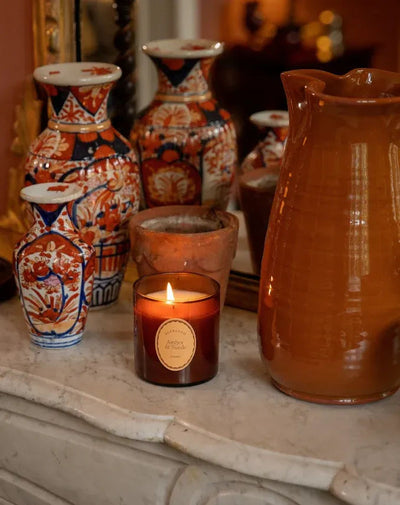 Amber & Suede Candle 225g
