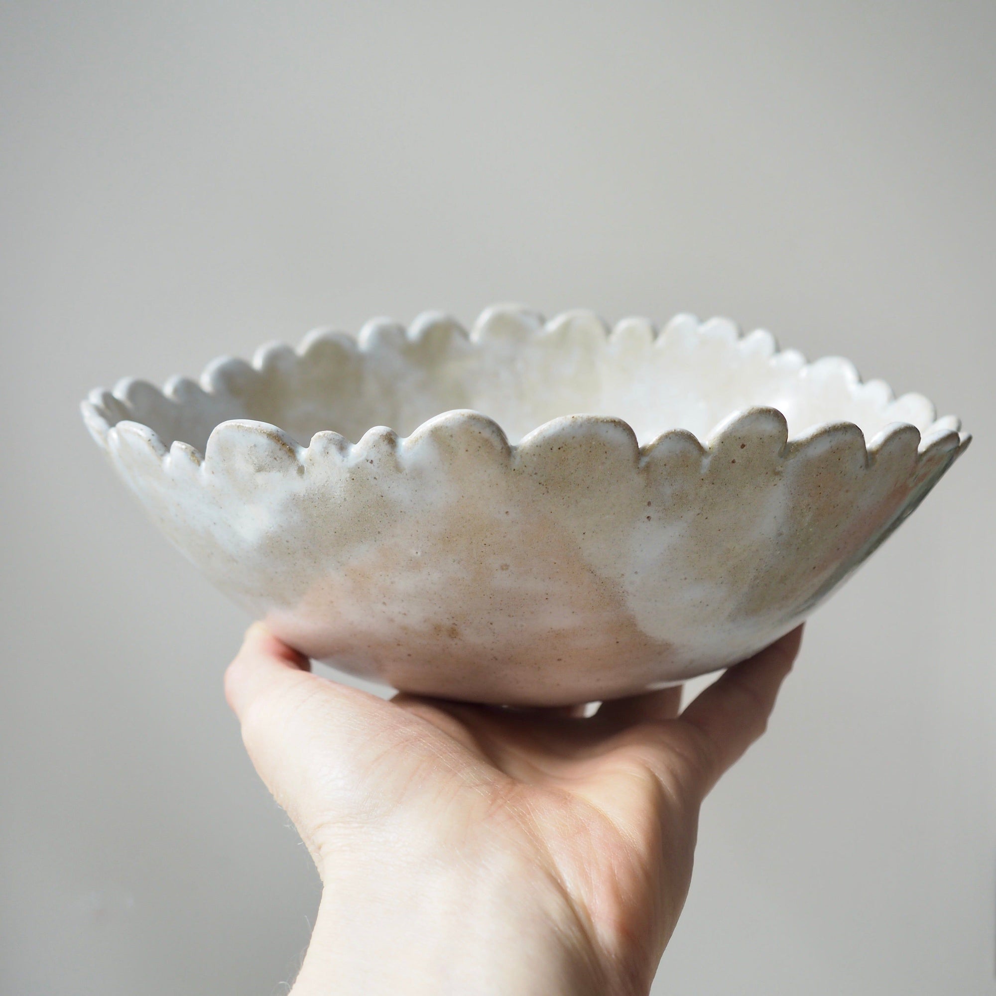 Handmade Ceramic Oatmeal Speckled Scalloped Fruit Bowl