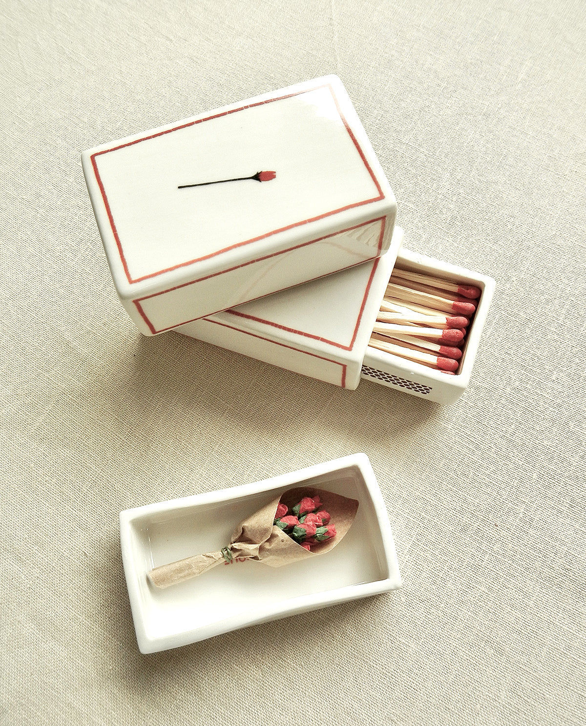 ‘Rose’ Ceramic Matchbox