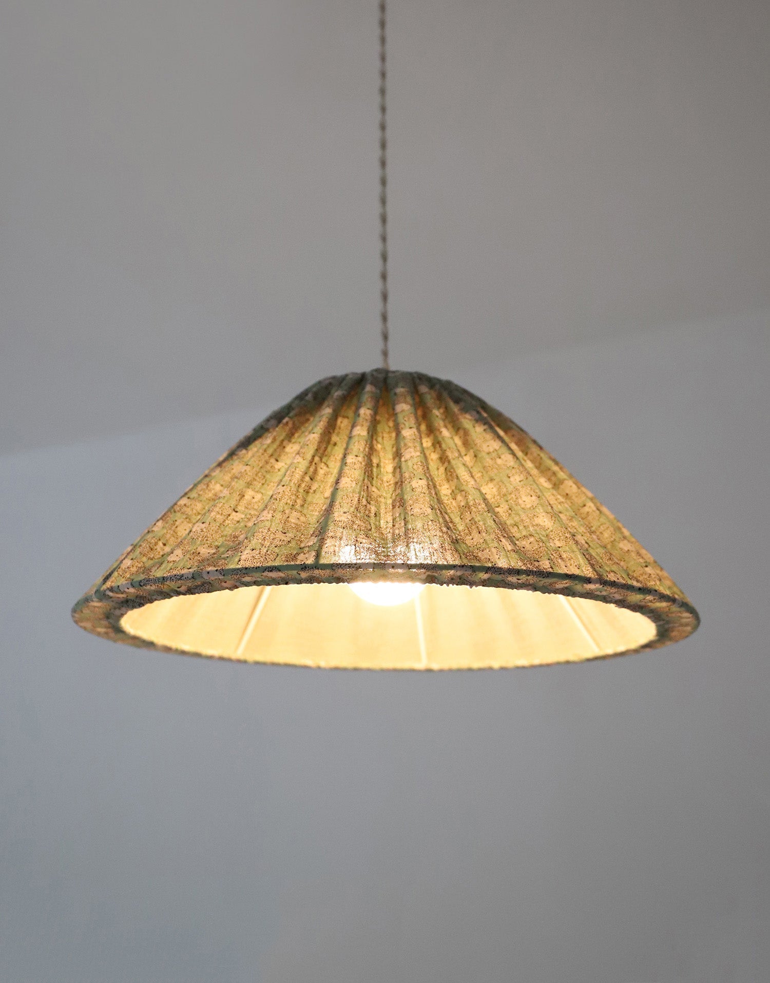 Conical Pendant Light Malala “Petits Hérissons”