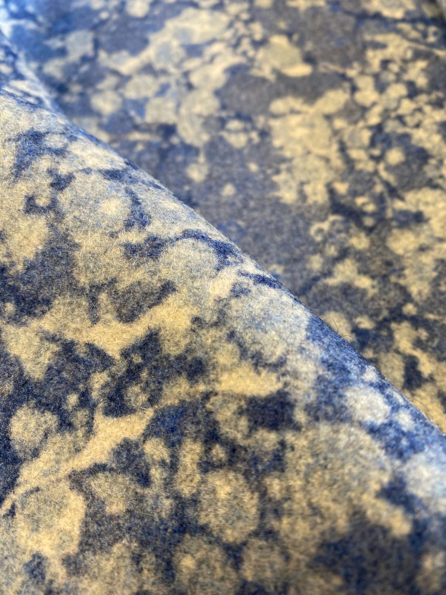 Marbled Fabric - 'Ditzy' Col: Blue Daze - 100% Wool