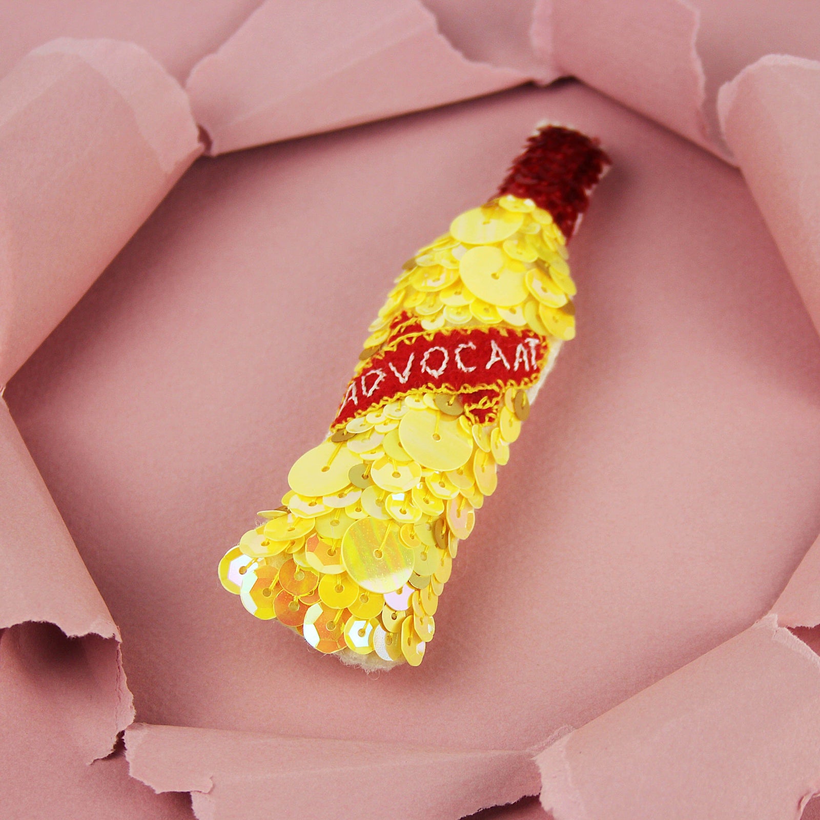 Everlasting Eggnog Advocaat Sequin Hanging Ornament