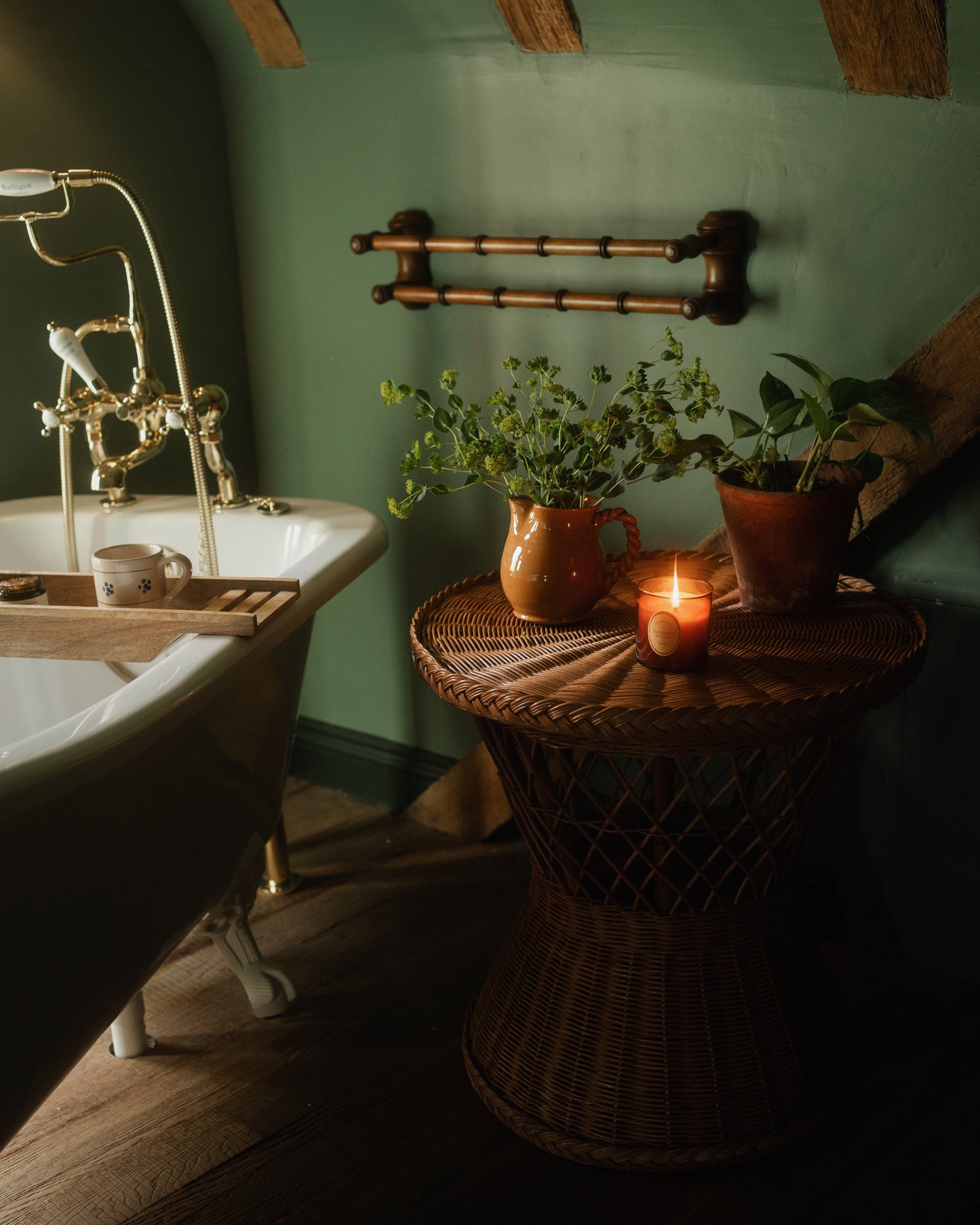 Redcurrant and Clove Candle 225g