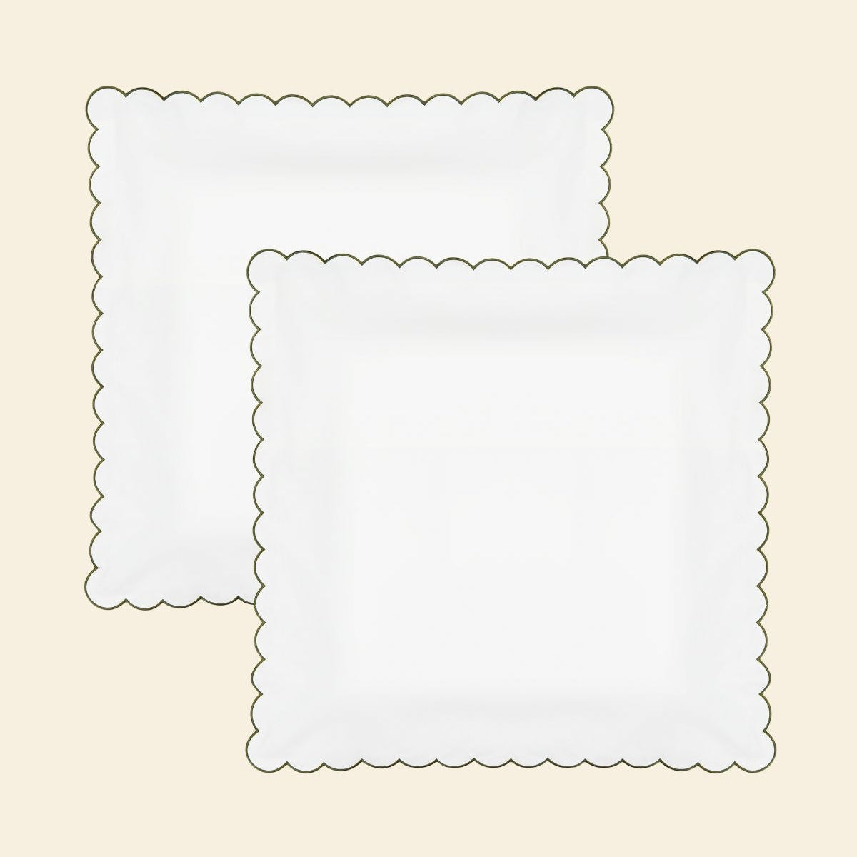 The Scalloped Pillowcases in White & Forest Green Cotton Percale (Set of 2)