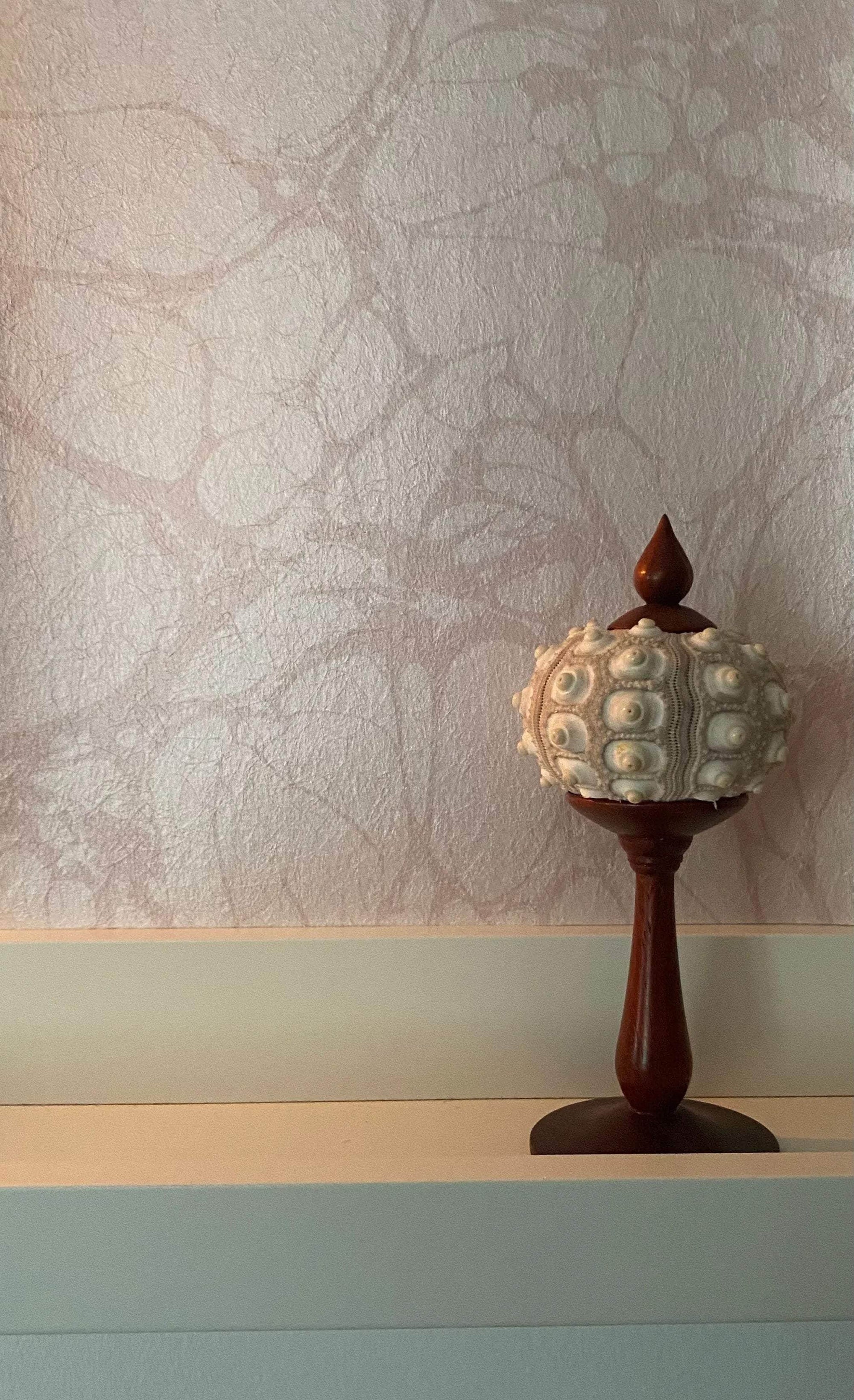 Marbled Wallpaper - 'Moucheté' - Col: Candytuft - Mica Coated Non-Woven
