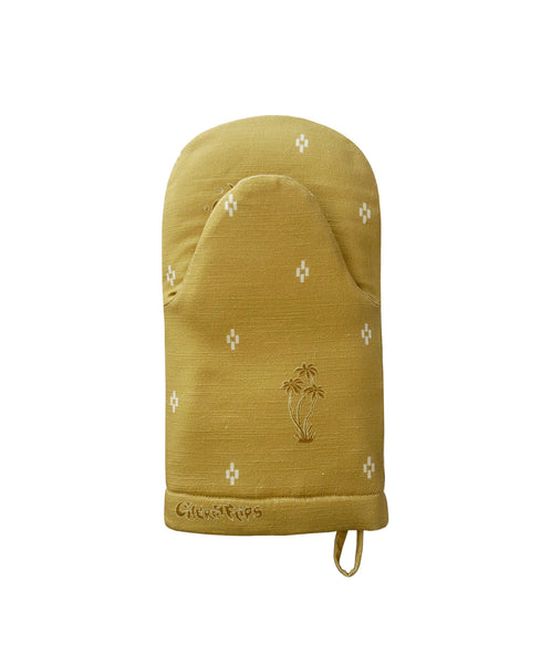 Redwork Oven Mitt in Yellow