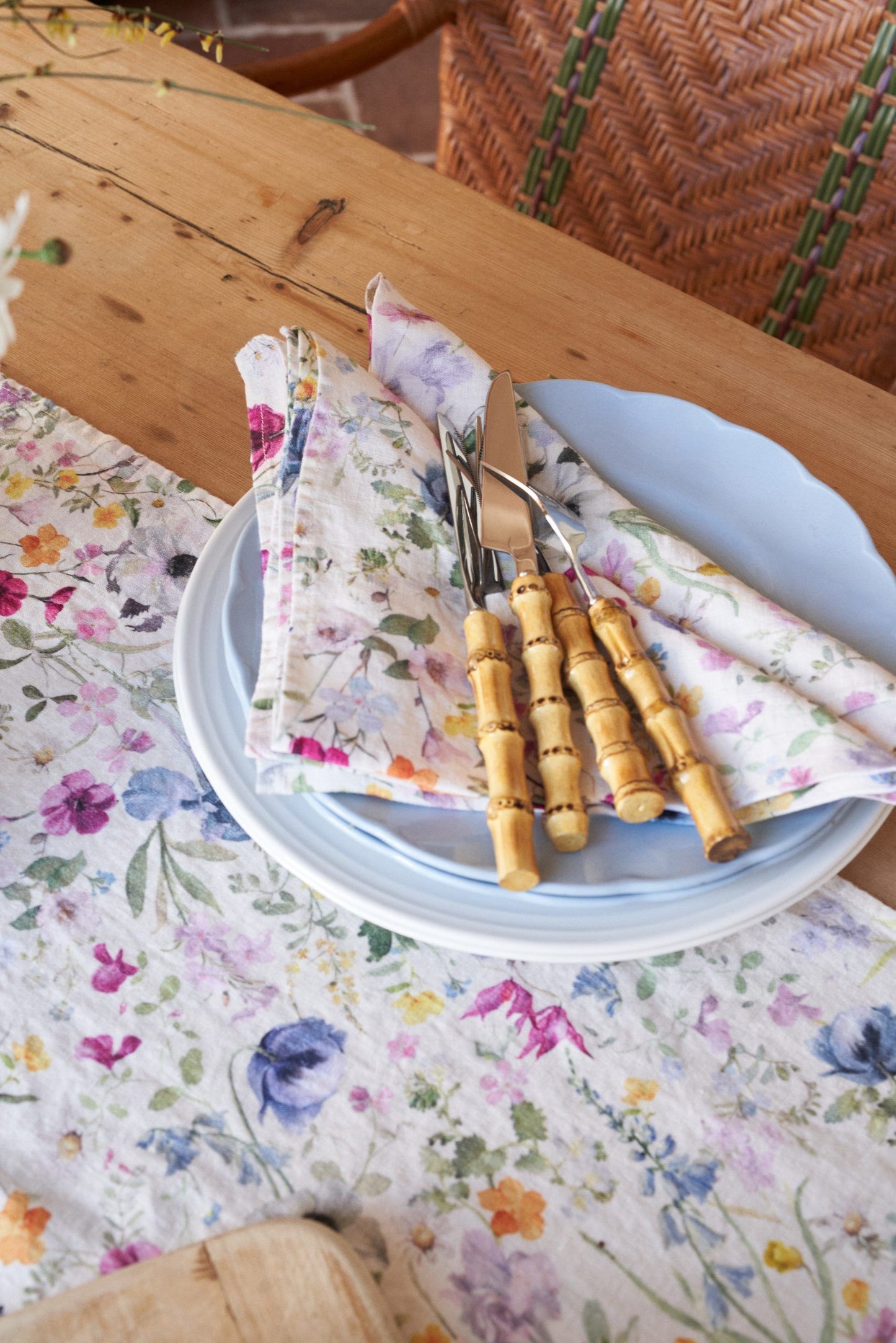 Spring Carpet Linen Runner