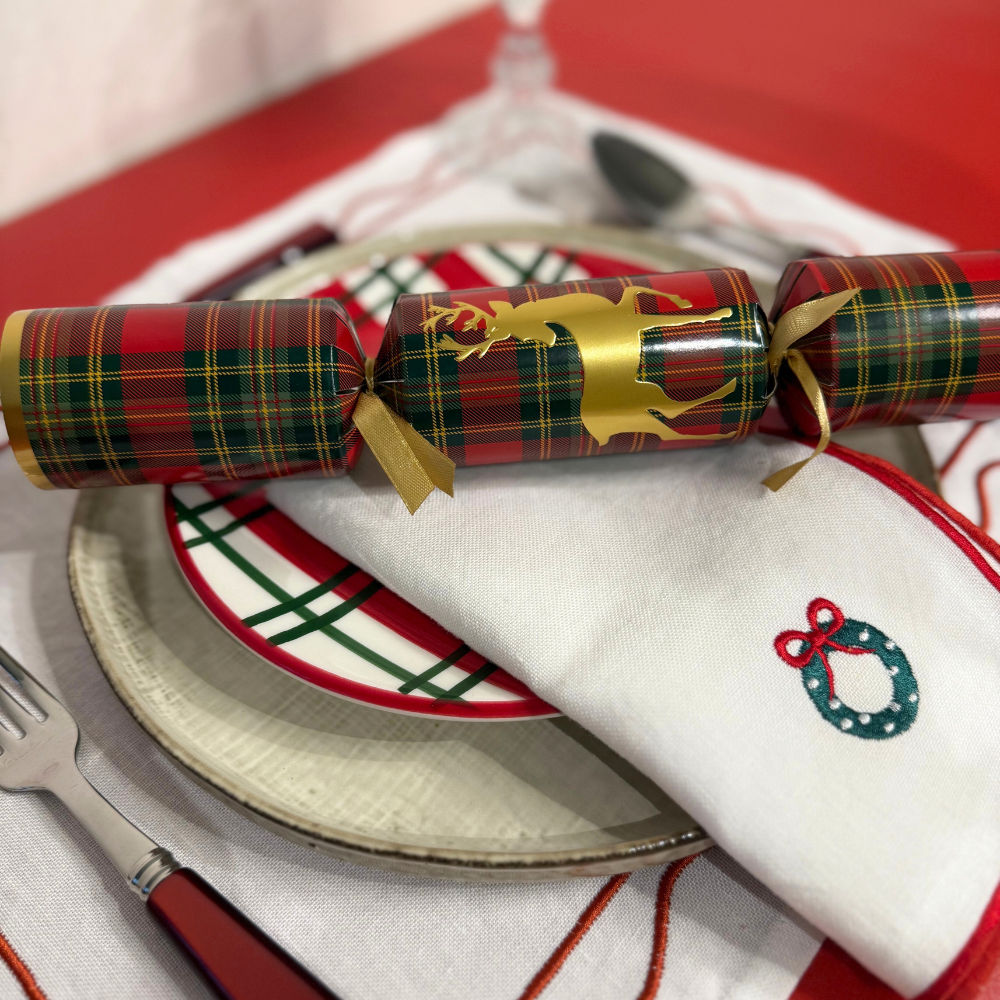 Tartan Reindeer Christmas Crackers