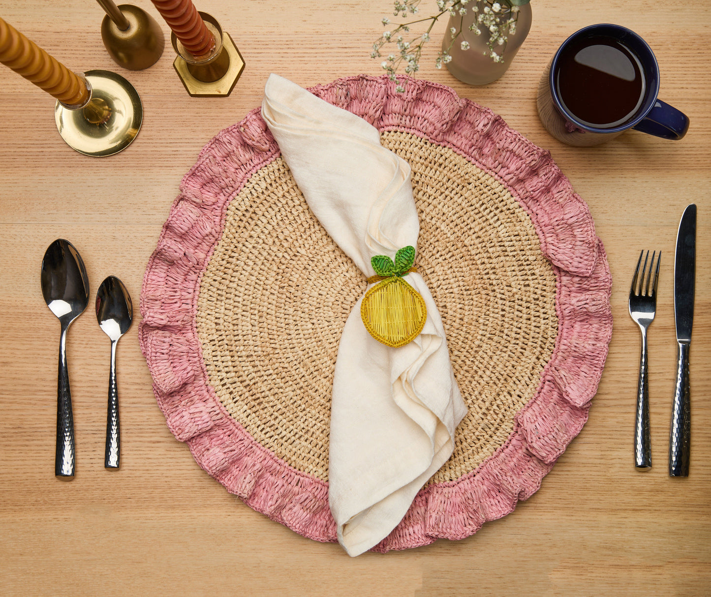 Handwoven Raffia Ruffle Placemat – Boho Chic Table Décor