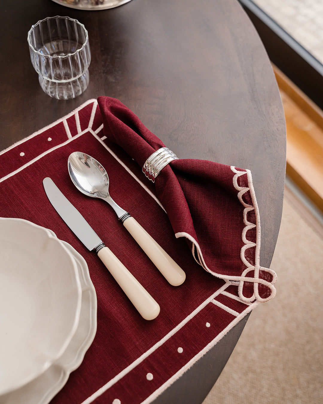 Belle Nuit Napkin, Bordeaux with Salmon