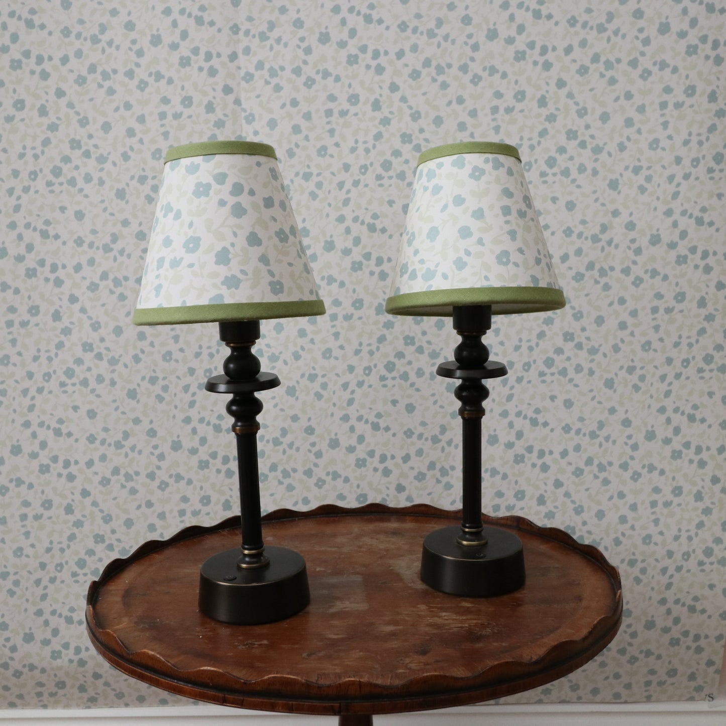 Lampshade - Small Clip-On Blossom Pale Sage With Green Trim