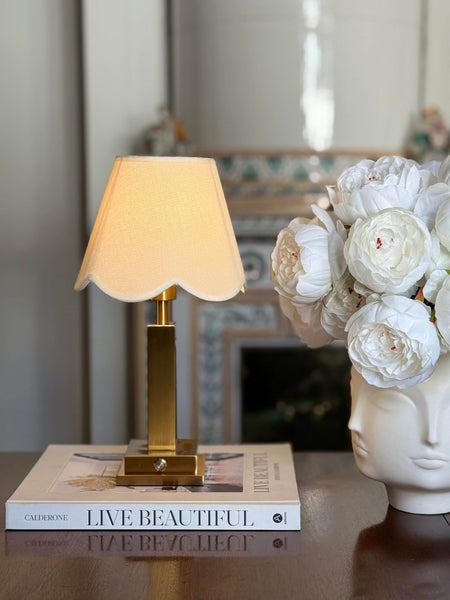 Lampshade White Scallop