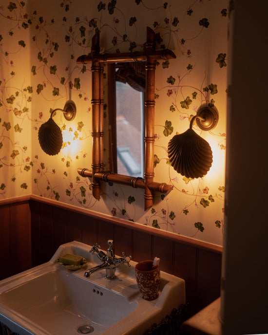 Barber Mirror