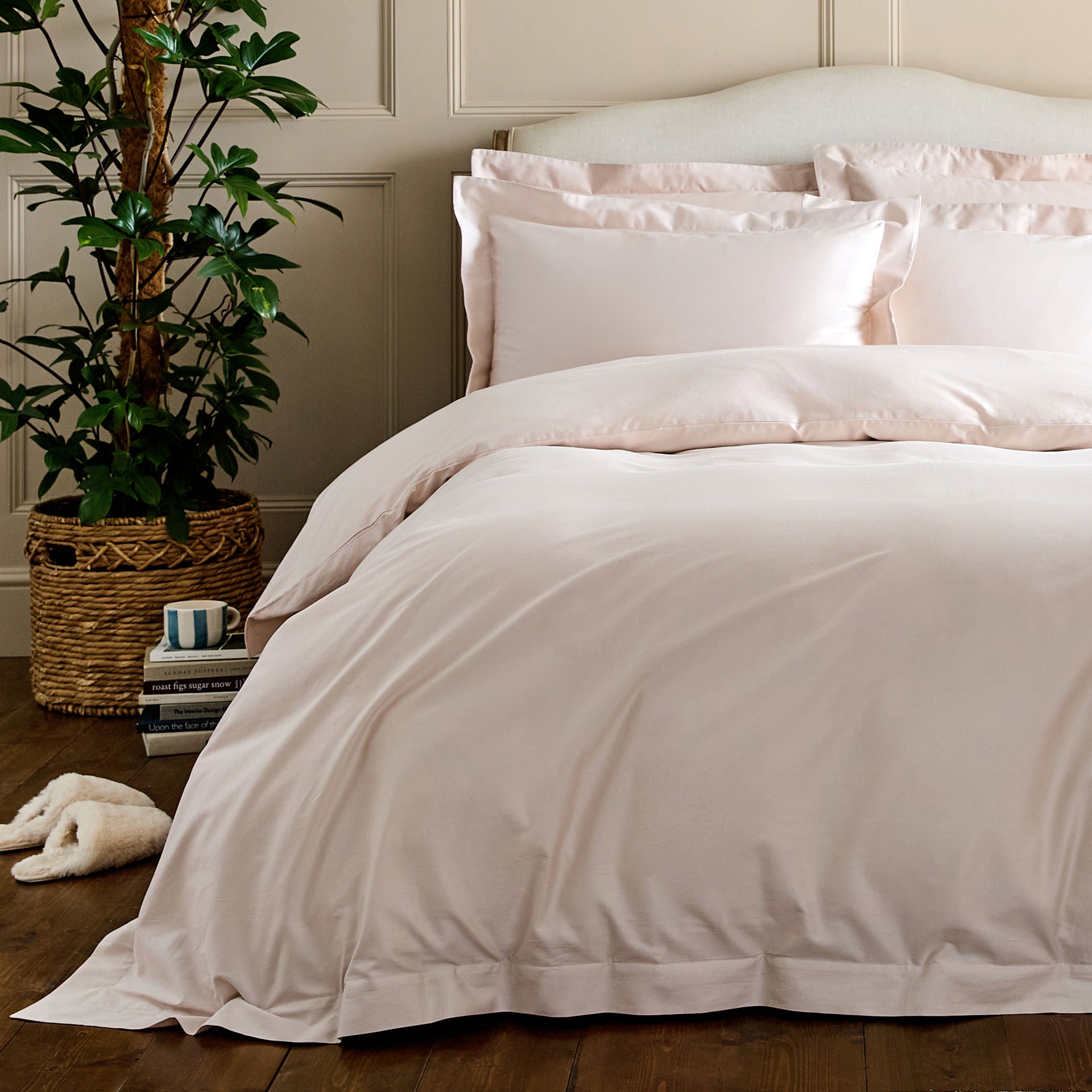 Luxury Organic Cotton Dusky Pink Edged Bedding Set