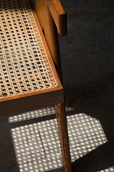 Piltra Chair