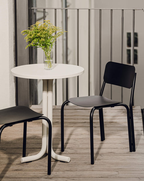 Nokk Café Table