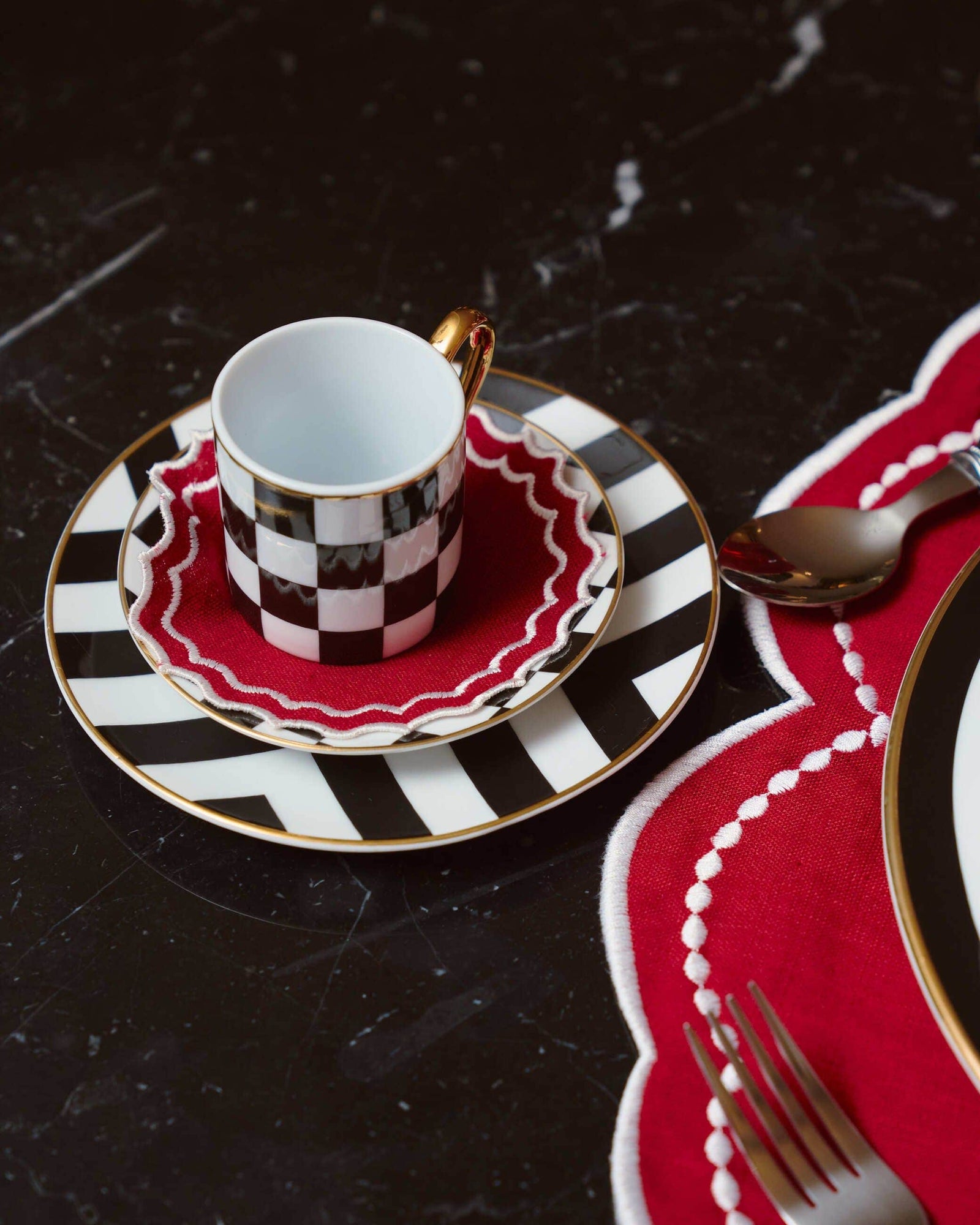 Navy Coaster/Bread Mat, Red with White