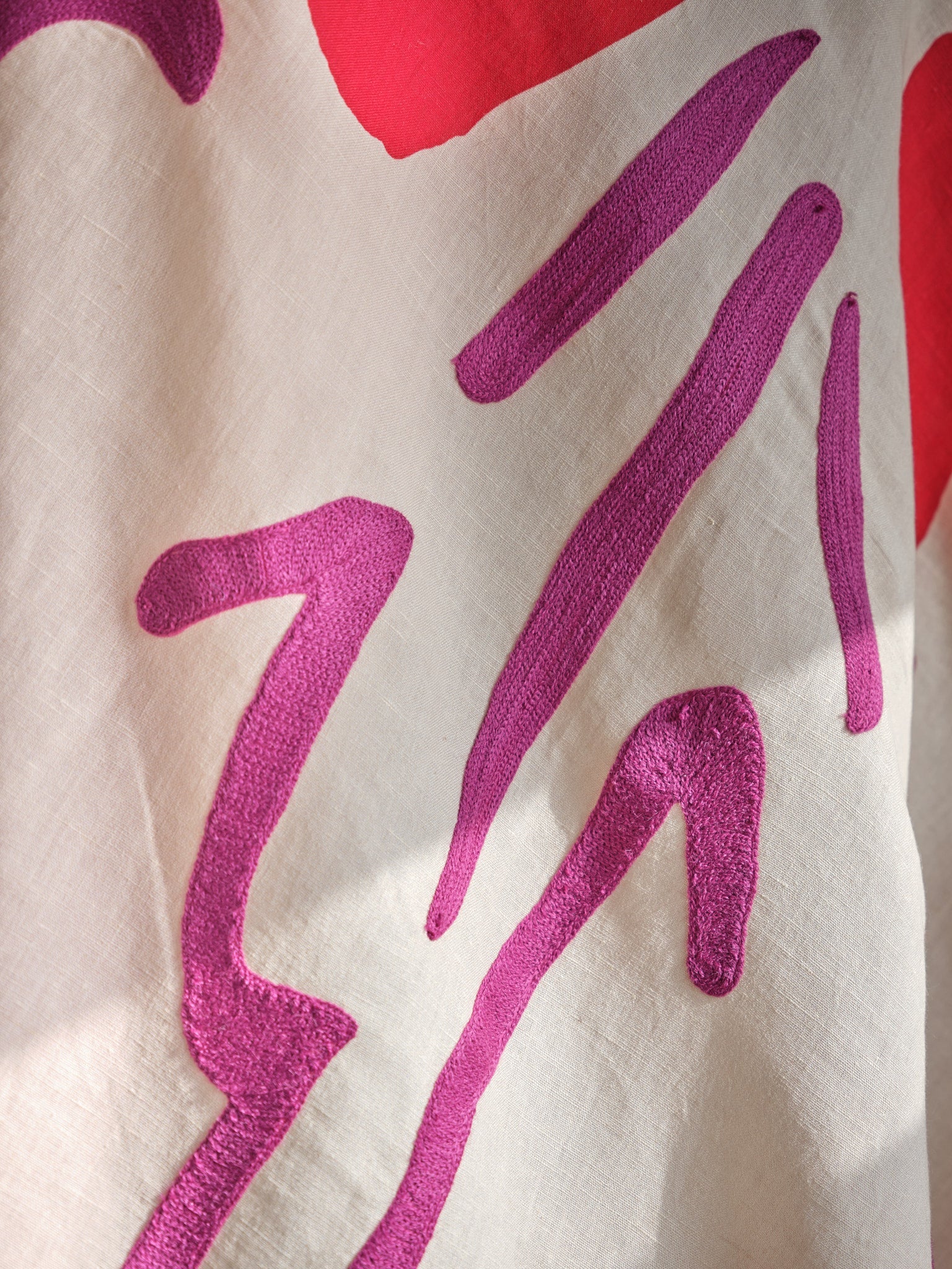 Rouge Tile Everyday Linen