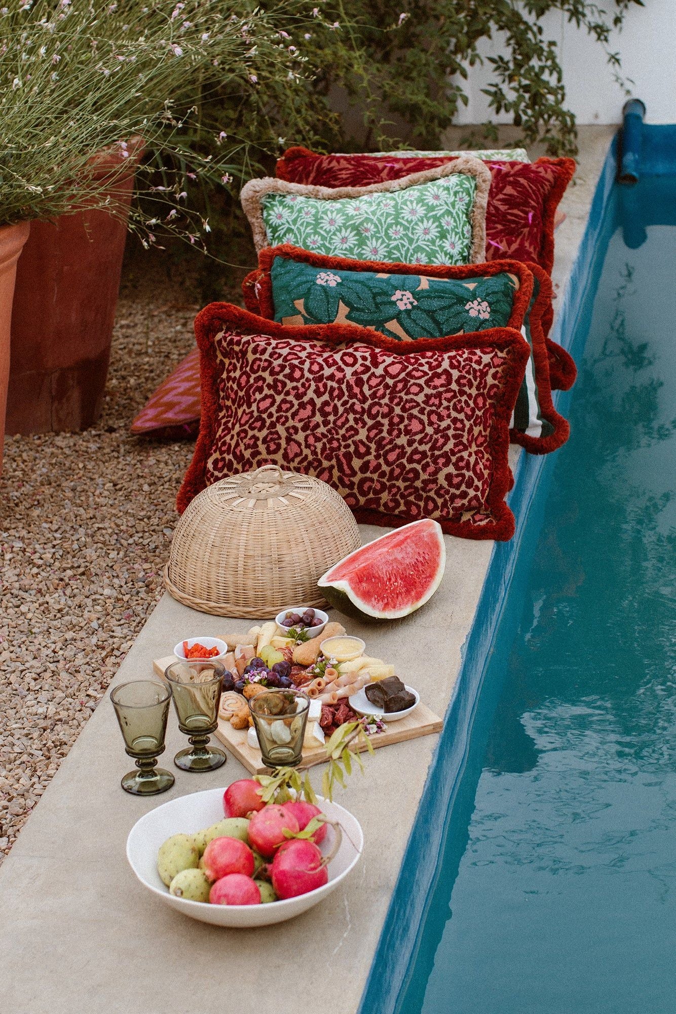 Double Sided Cushion Maya Bordeaux & Camel x Yoko Bordeaux & Spice