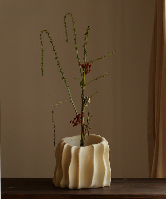Kora | Plant Pot 01 | Sandstone