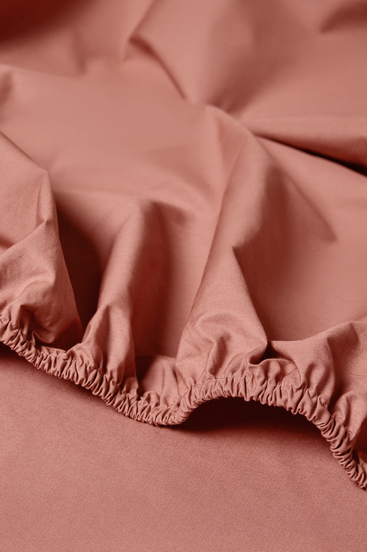 Percale Organic Cotton Fitted Sheet - Bark Red