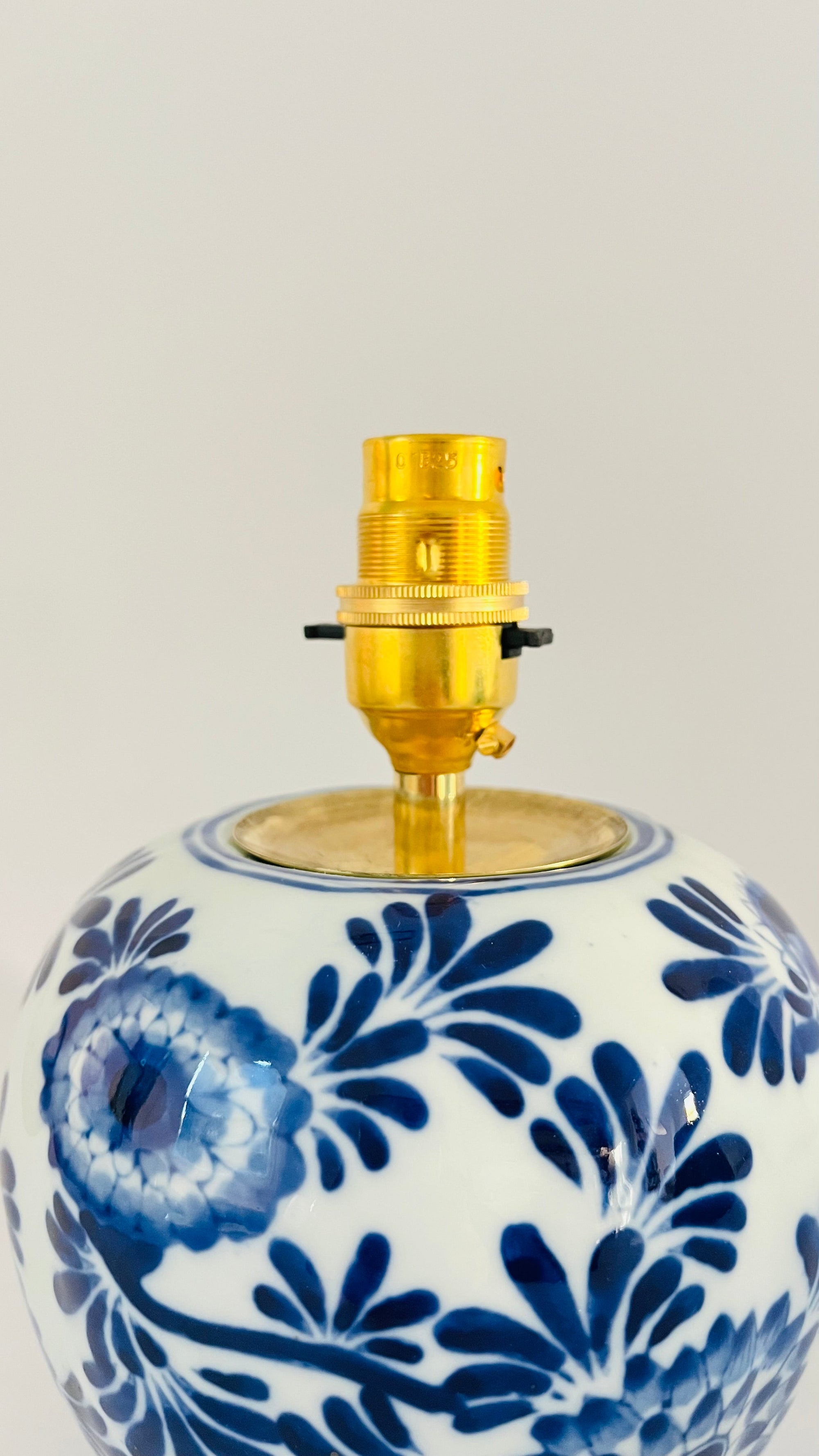 Antique Mini Flower Lamp