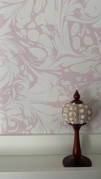 Marbled Wallpaper - 'Flourish' Col: Candytuft - Non-Woven
