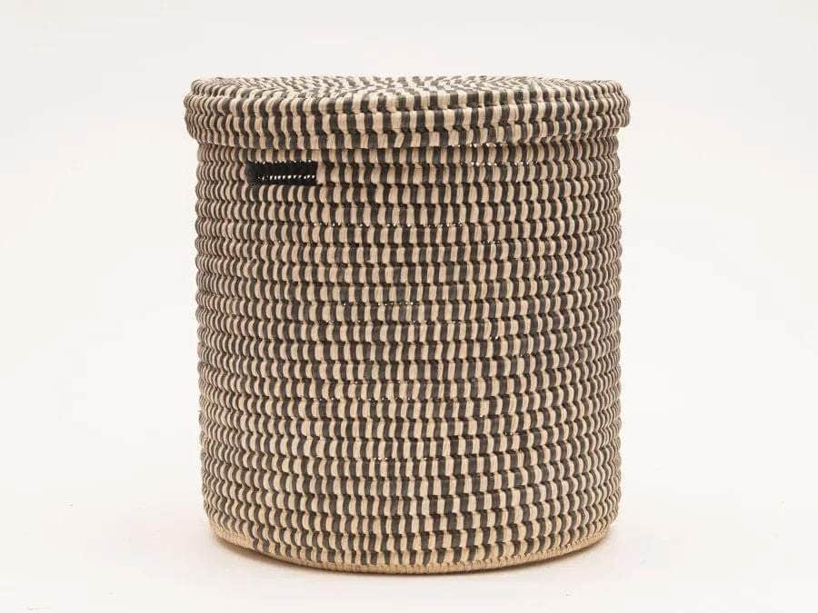YULE : Grey Slate Check Lidded Laundry Basket