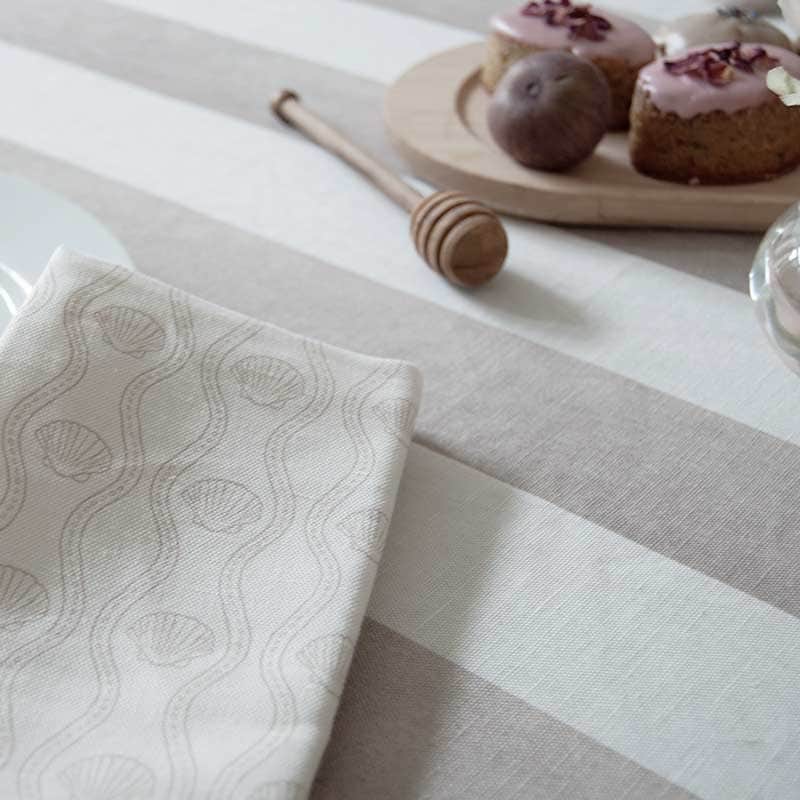 Mocha Scallop Linen Napkin - Set of 4