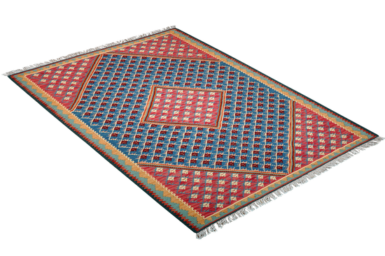 Senneh Kelim Rug