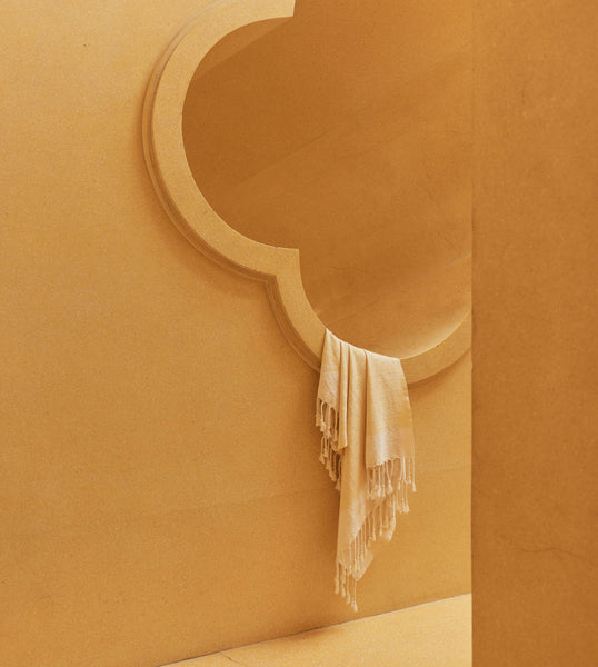 Mute Eloquence Pure Cotton Bath Towel (Peshtemal) In Pale Yellow