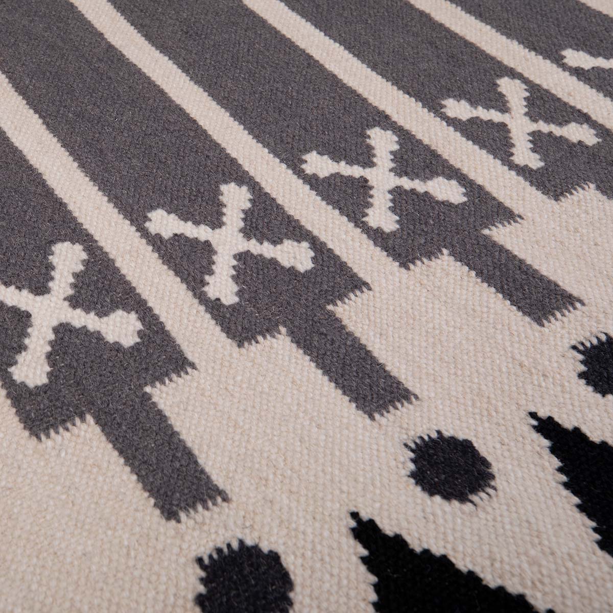 Darjeeling Flatweave Rug - Black