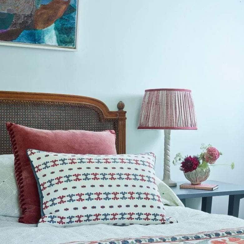 Small Twisted Wooden Table Lamp - Taupe