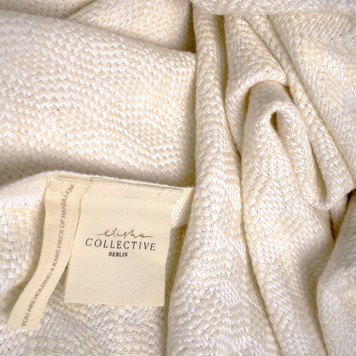 Modern Love Pure Cotton Bath Towel In Cream