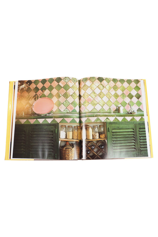 Simple Country Style Book
