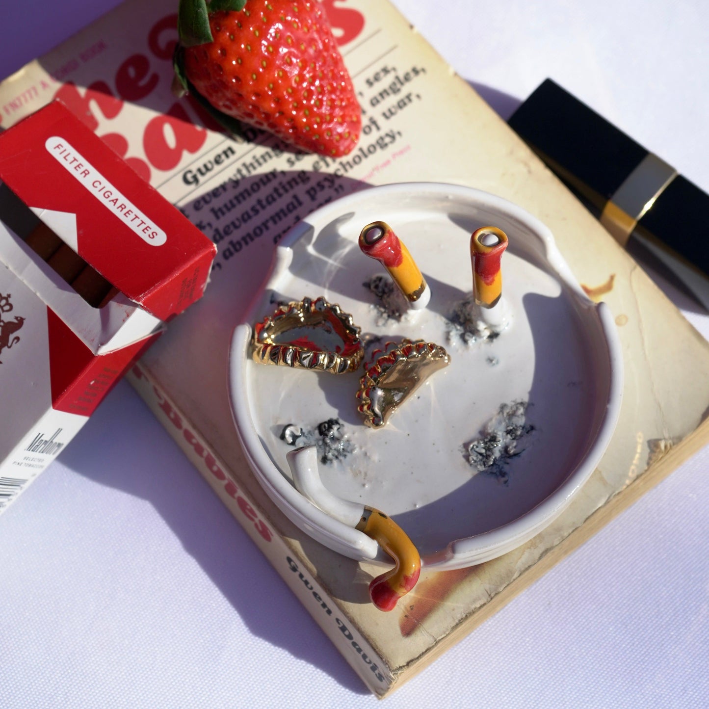 Beere & Kisses Ashtray