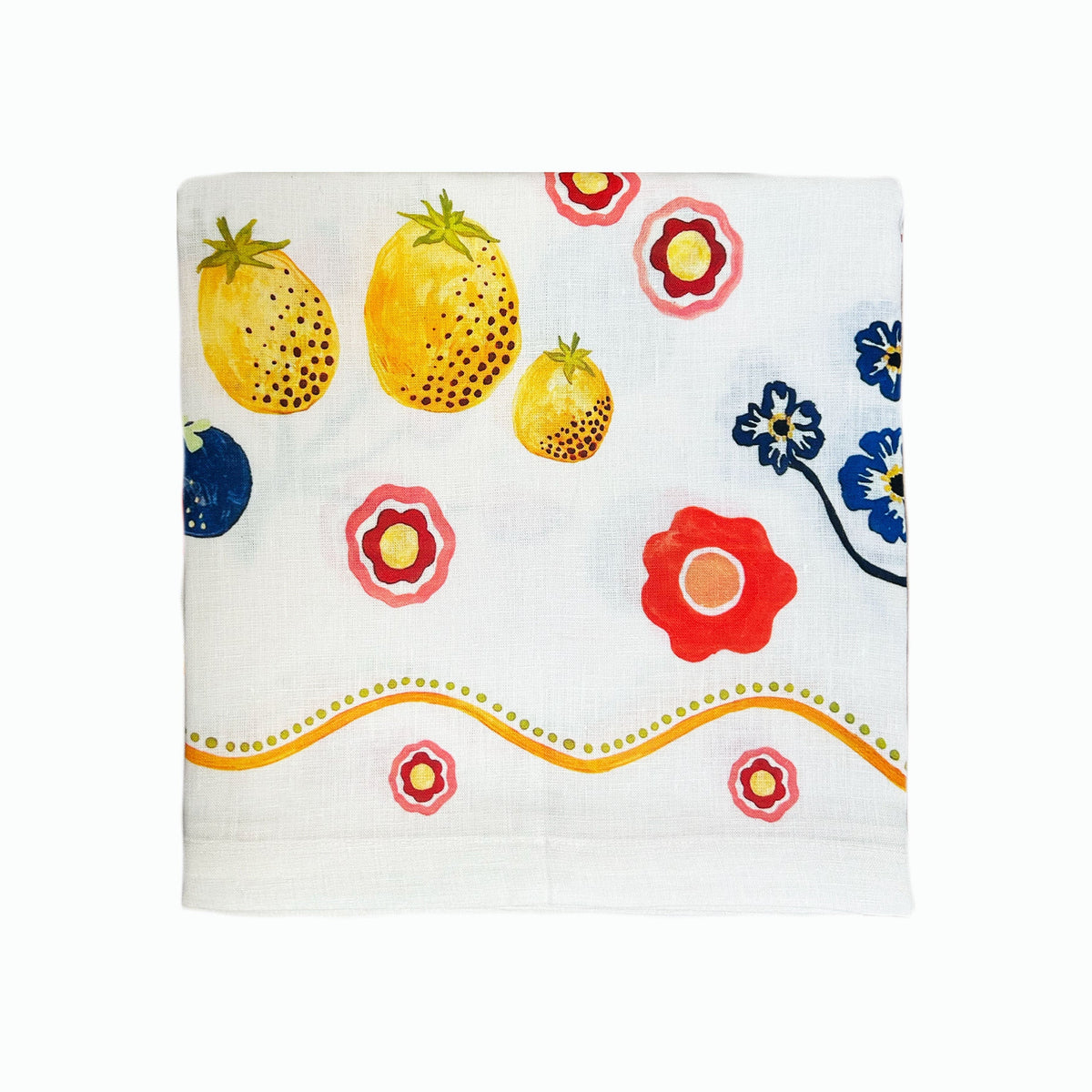 Scalloped Edge Fruits and Flora Table linen