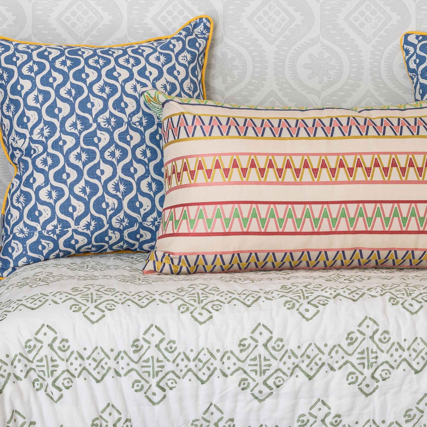 Double Mali Star Quilt Green Pink
