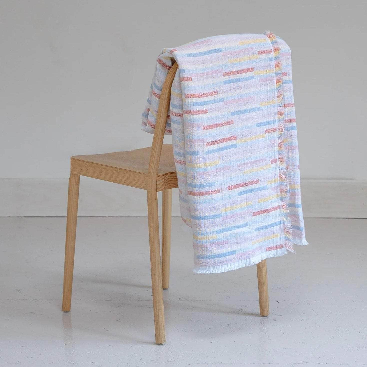 Connect Throw A - Pink / Multi