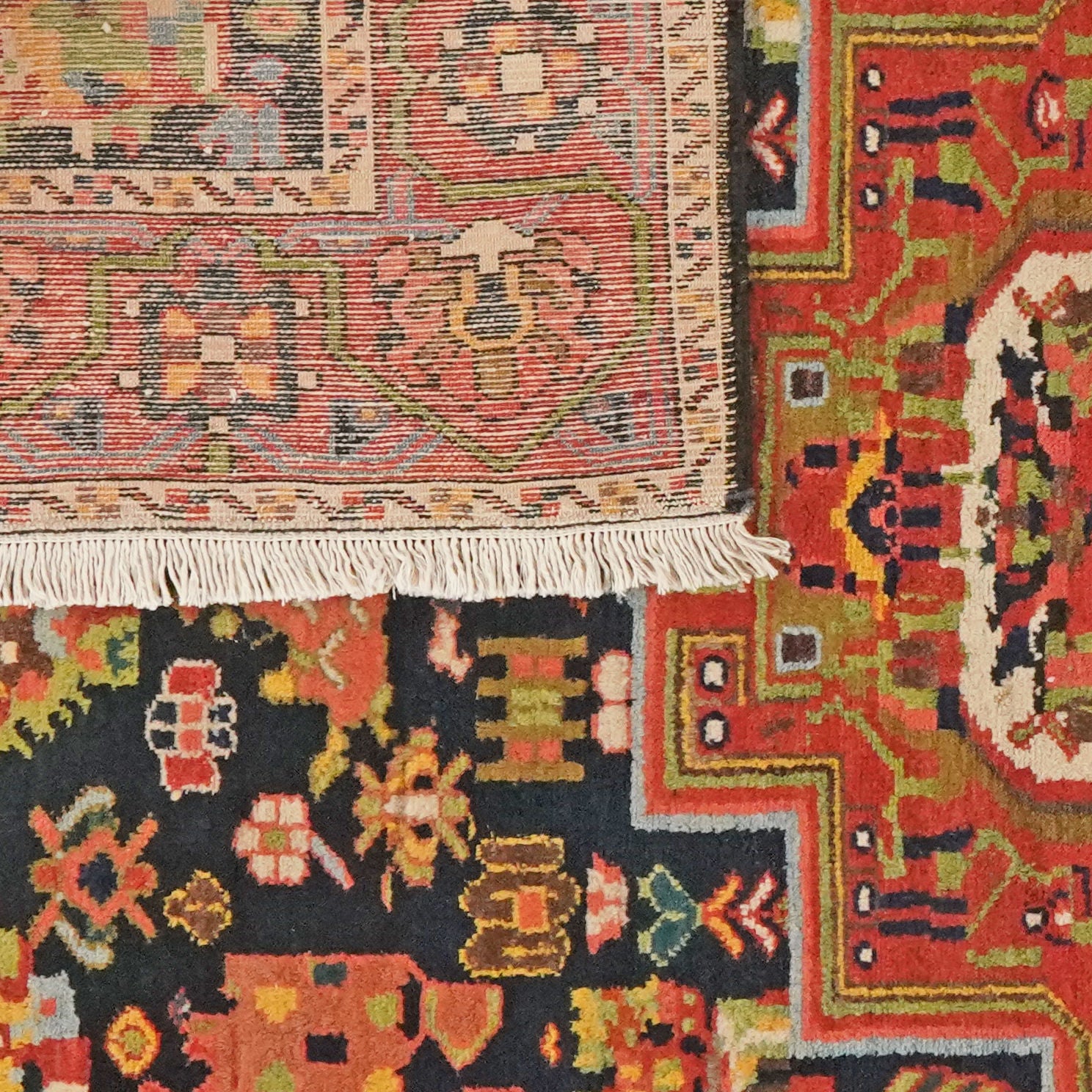 Bakhtiar Carpet-