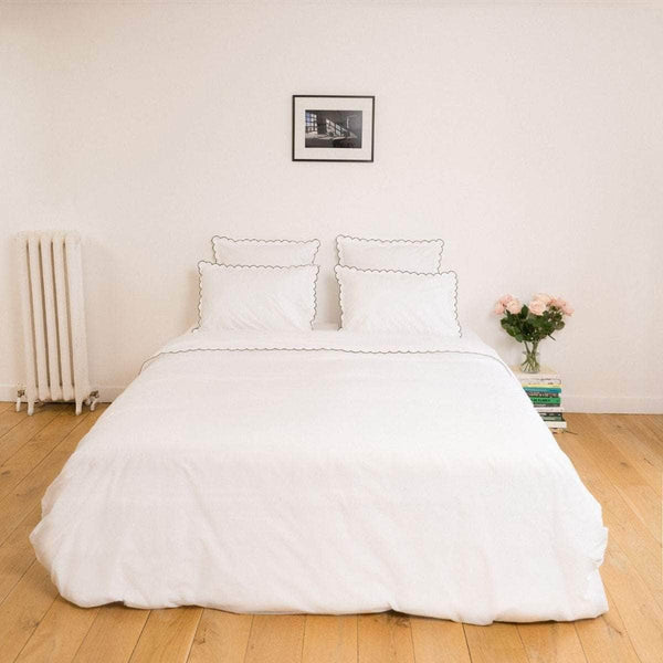 The Scalloped Bedding Set in White and Forest Green Cotton Percale