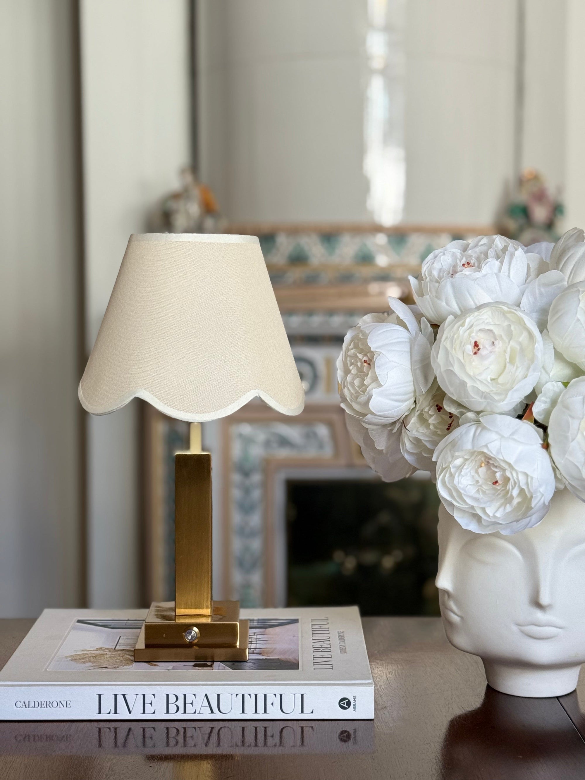 Lampshade White Scallop