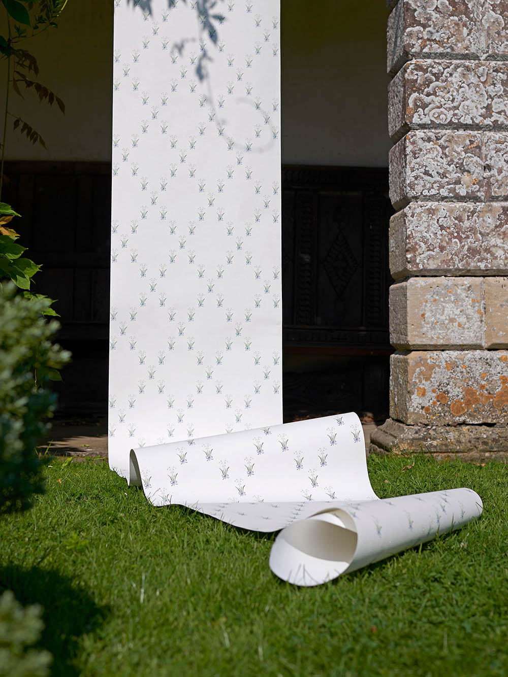 Of The Valley Wallpaper – CLASSIC