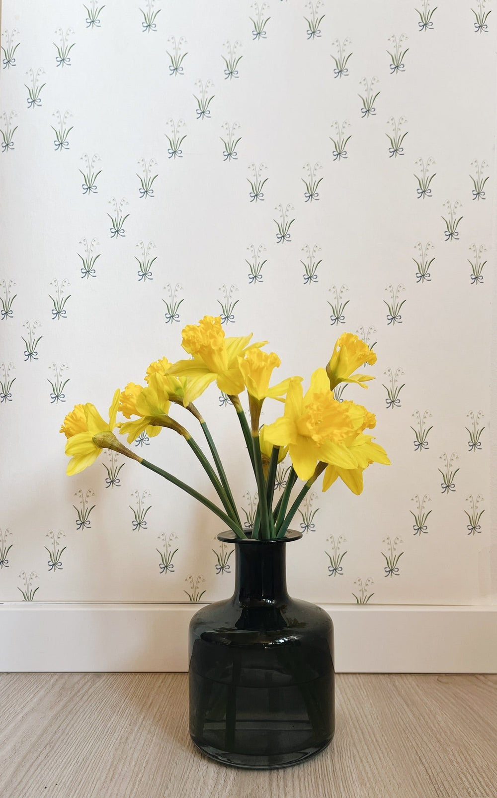 Of The Valley Wallpaper – CLASSIC