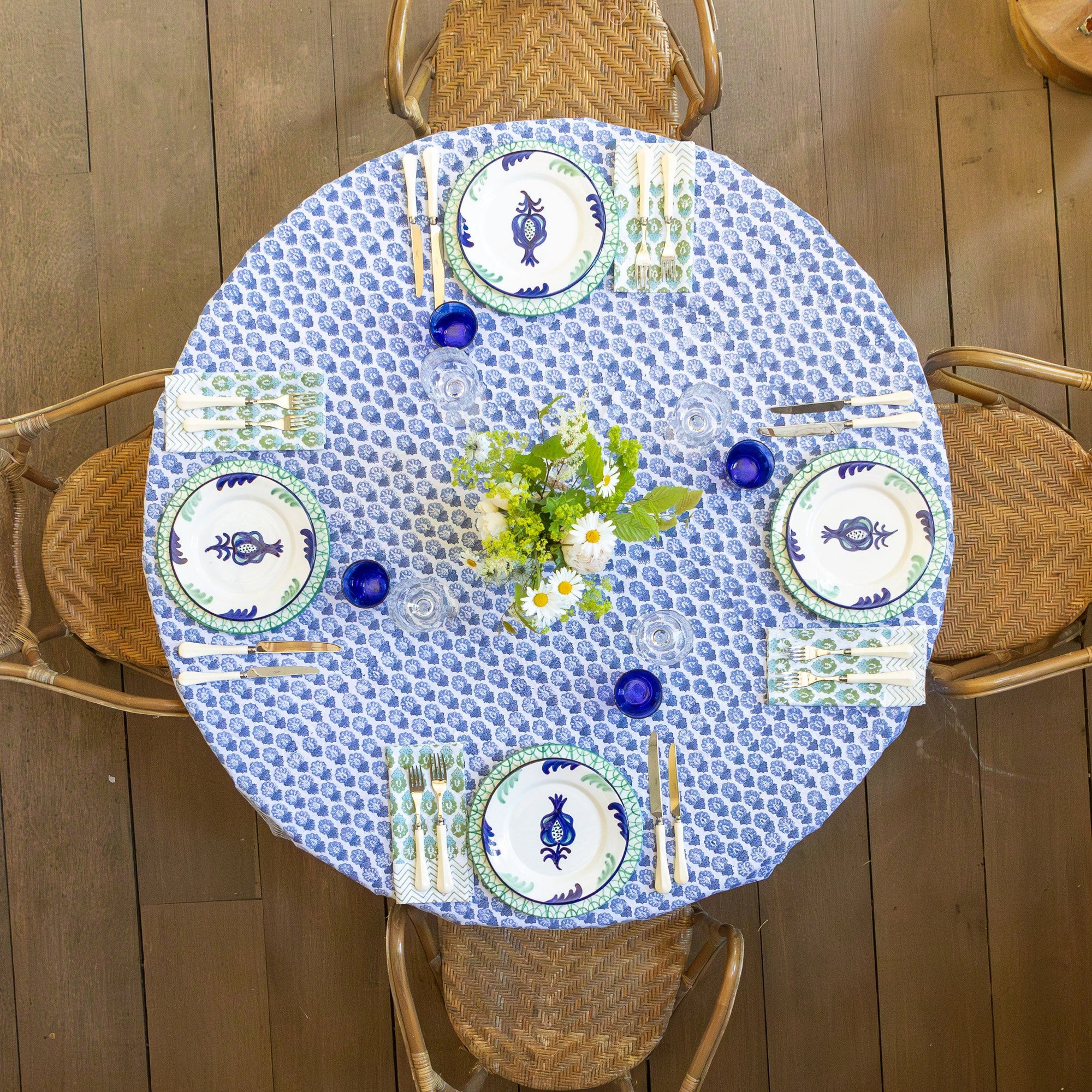 Nellie Tablecloth In Blue