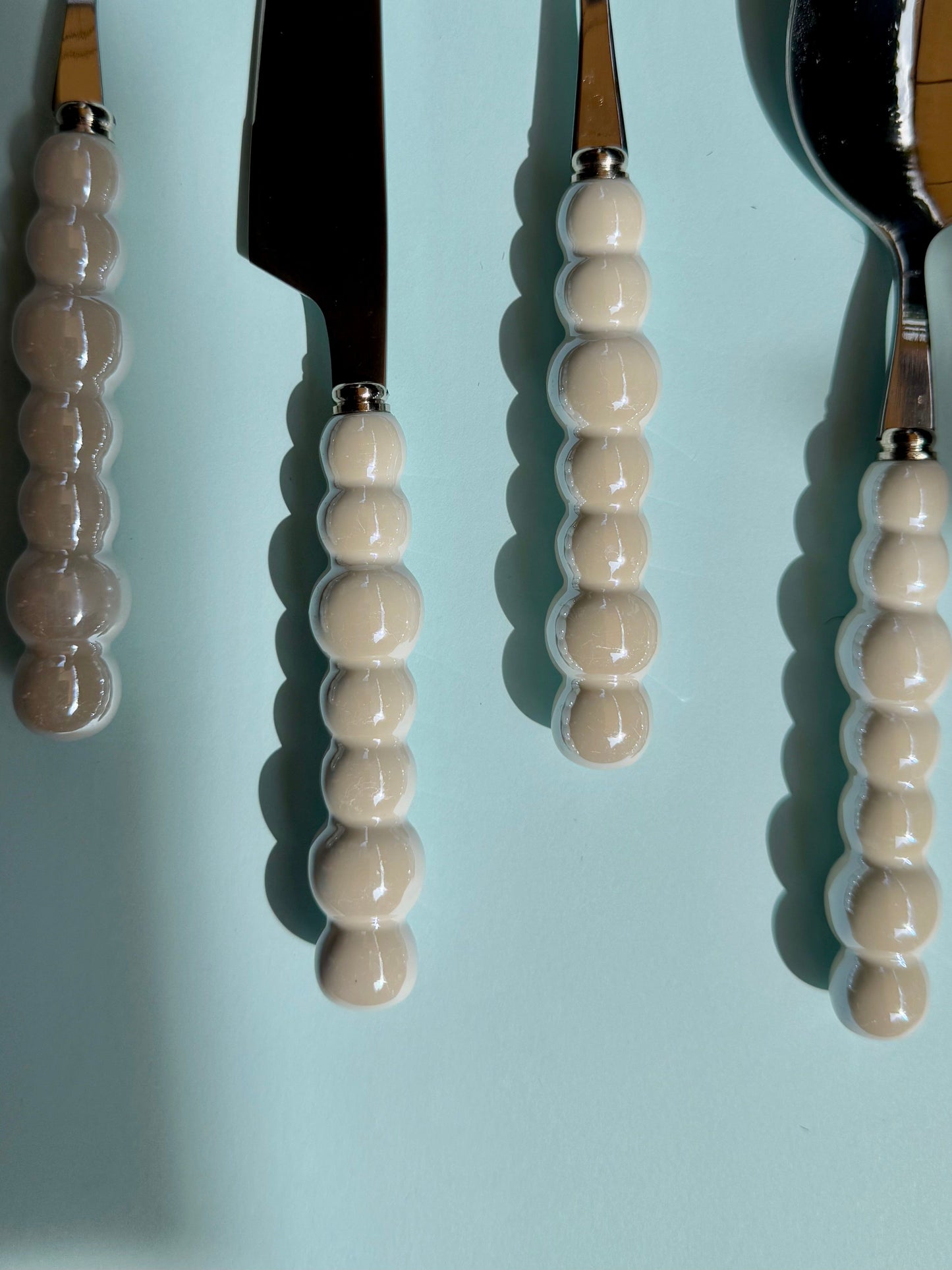 Perlita Cutlery Set - White