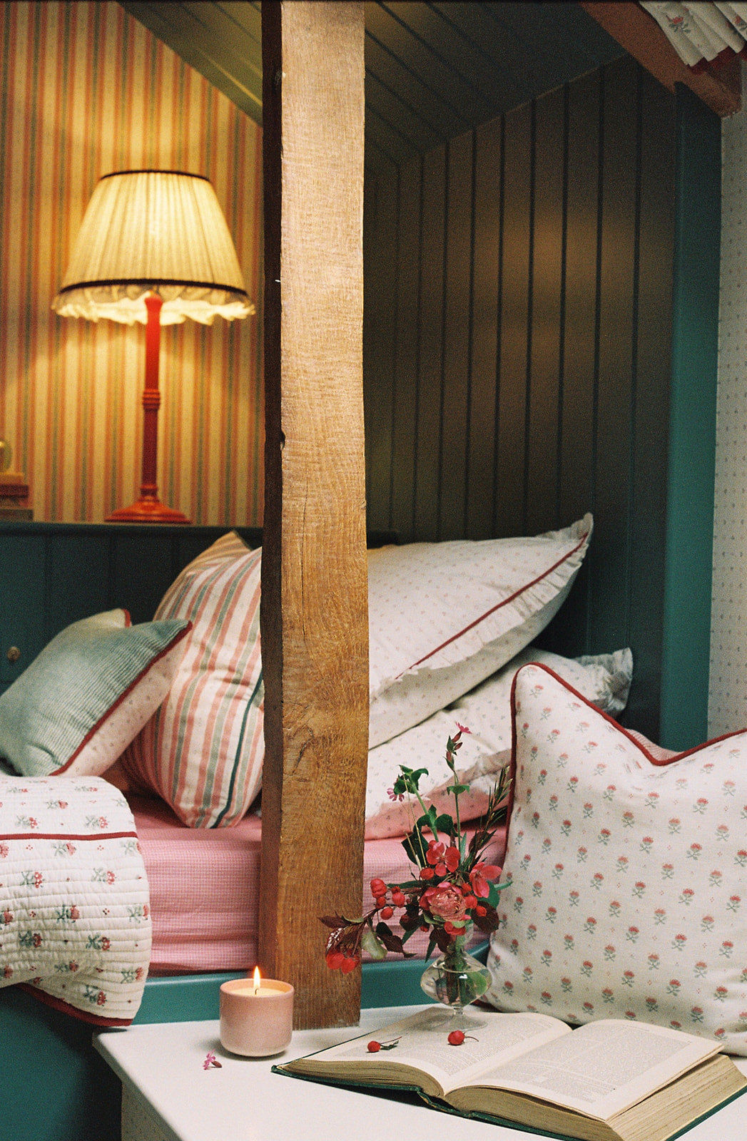 Minni Green Cushion - Rectangle